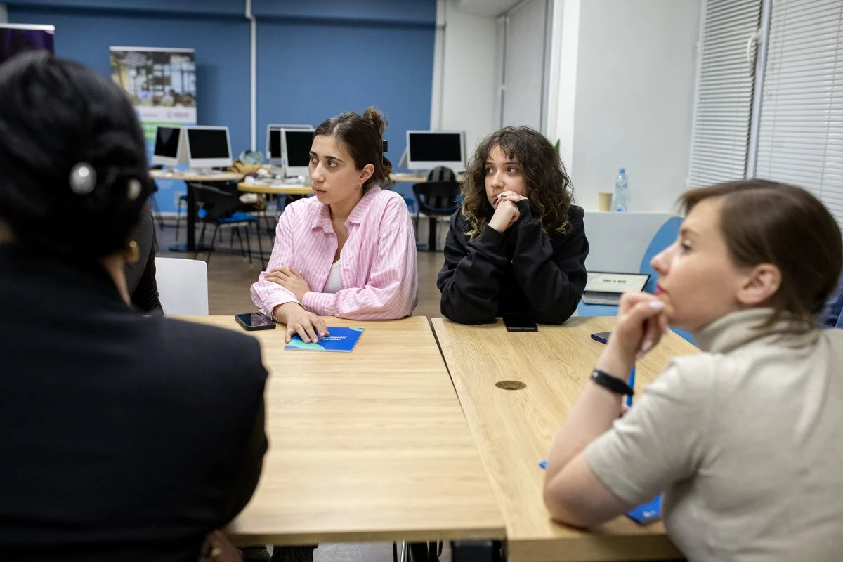 Women in Cybersecurity (WiC) (4)