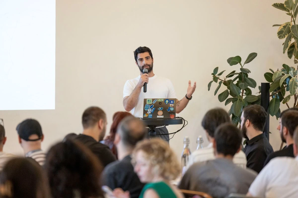 AI Meetup (7)