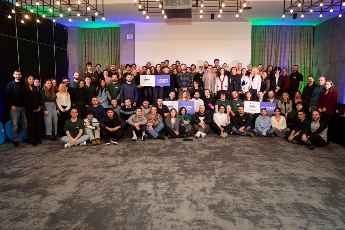 TechXplore (Cover Photo)