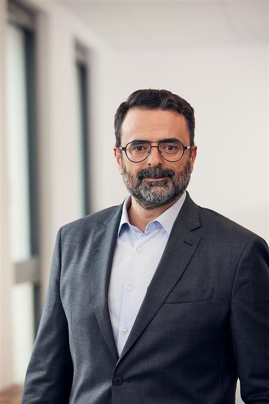 alvaro-hoch