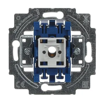 Rocker switch, one-way/two-way switching, 16 A, single rocker