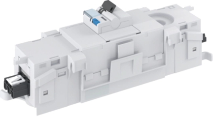 Distribution board for installation trunkings with ADA513D Winsta front mounted