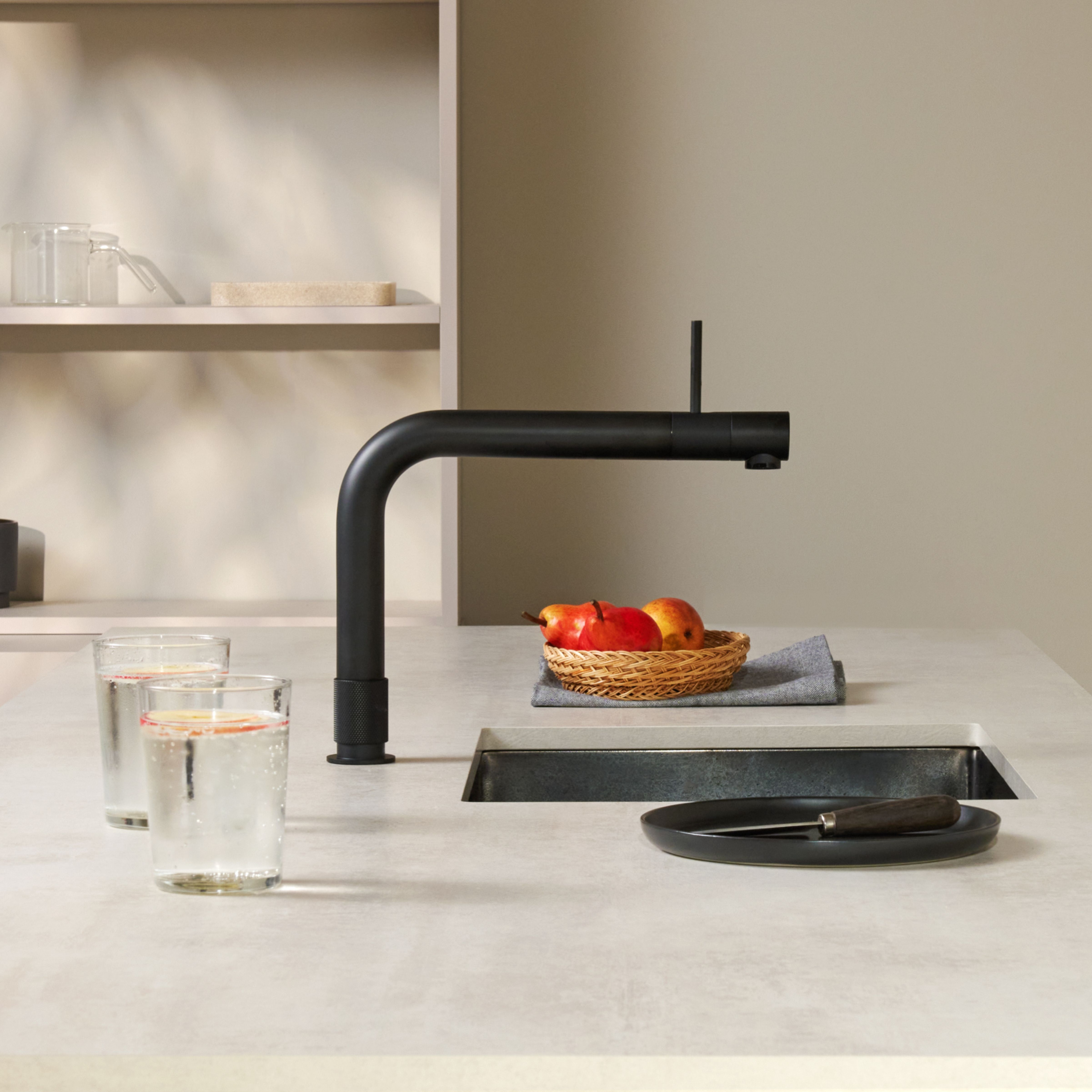 Quooker Front – boiling, hot & cold water tap