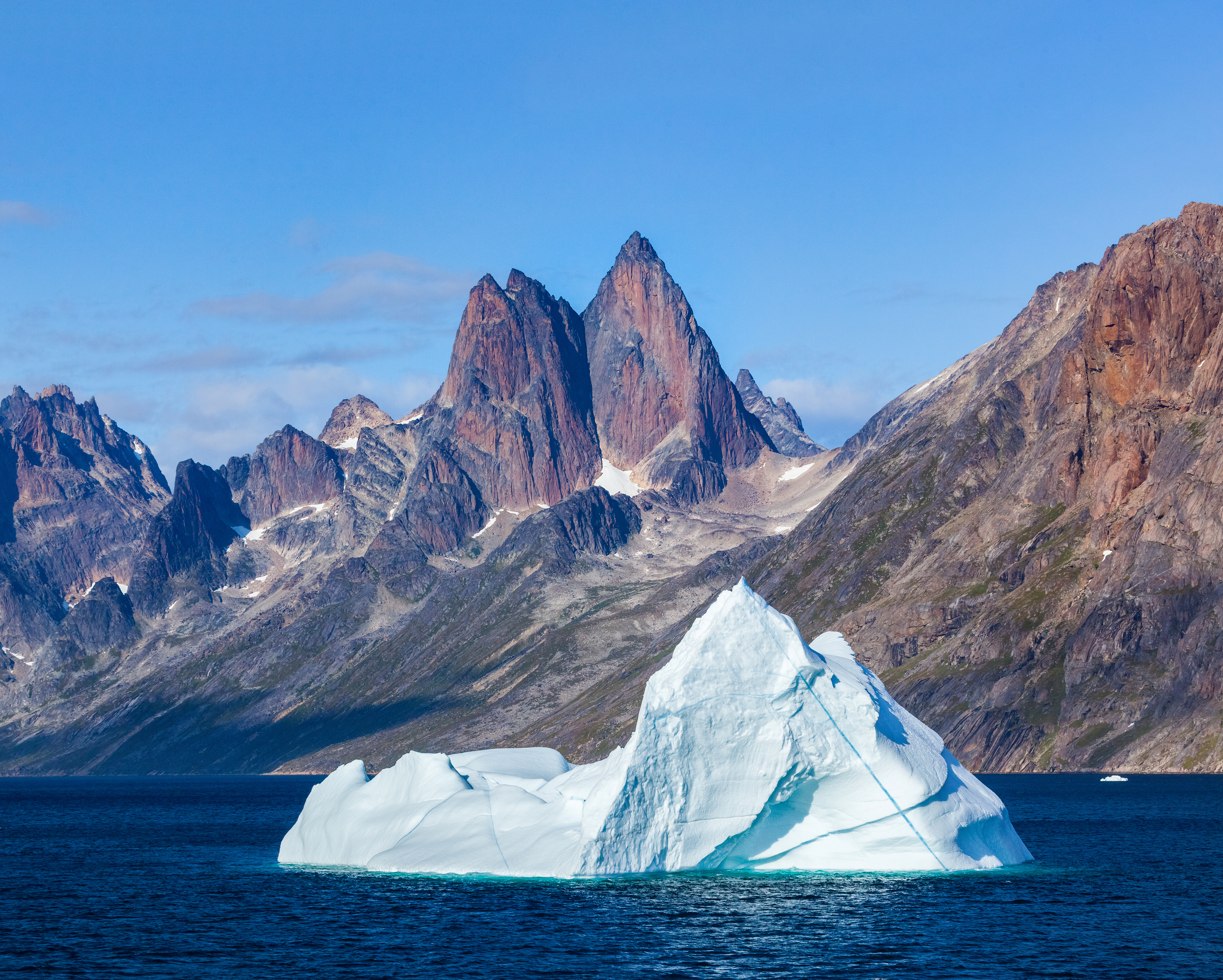 Ilulissat - UNESCO Icefjord and Blue Lakes | HX Expeditions US
