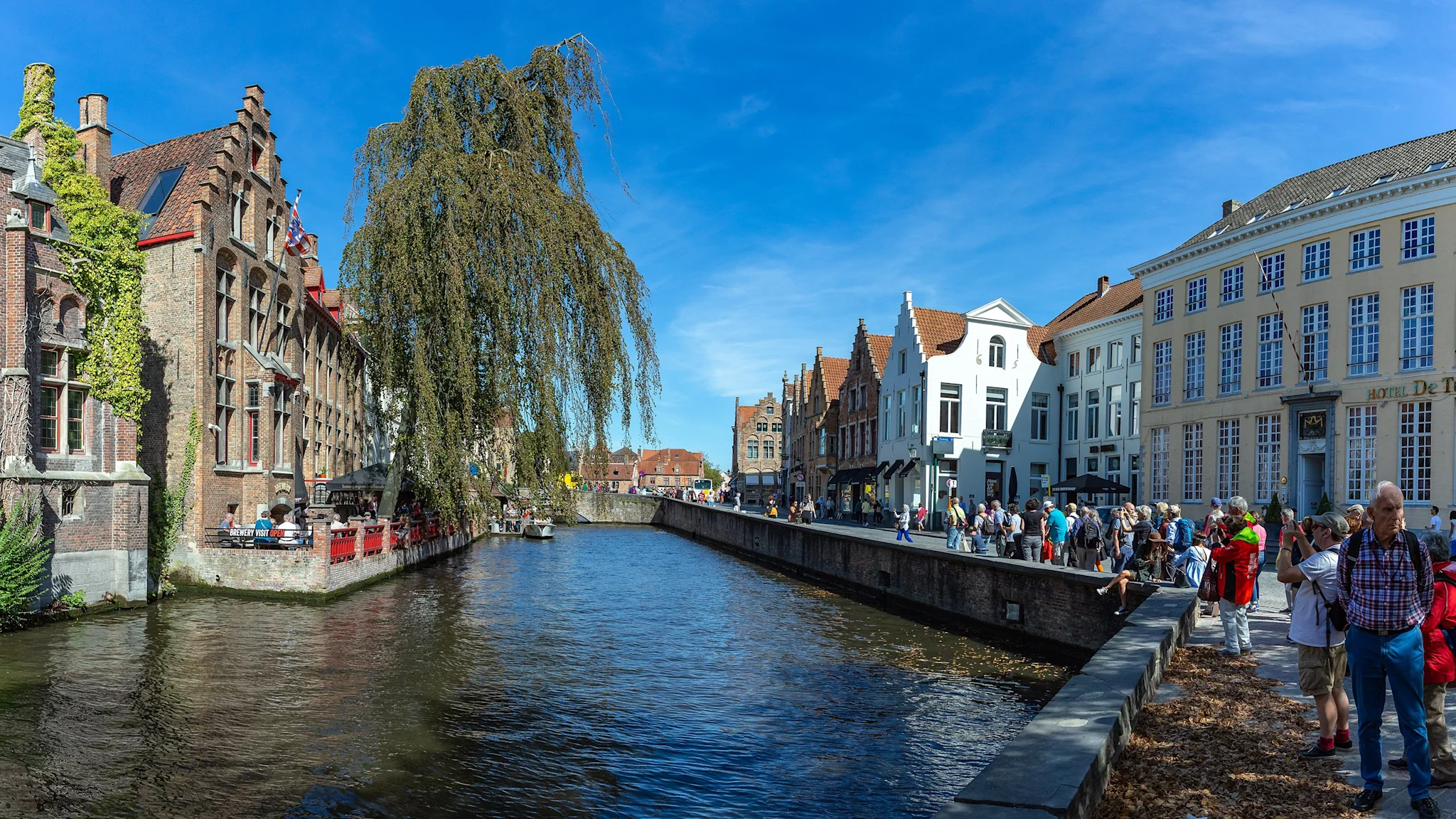 bruges-belgium-hgr-126323-photo_karsten_bidstrup_3000x1688px.jpg