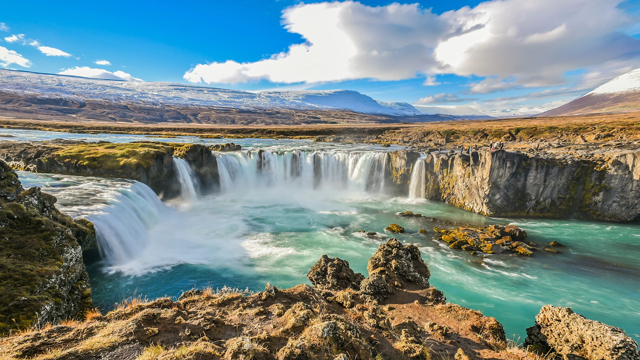 gooafoss-iceland-hgr-139095-photo_shutterstock_3000x1688px.jpg