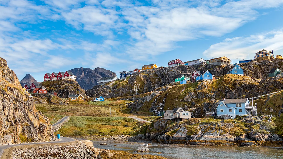 sisimiut-greenland_hgr-147441-photo_getty_images_web.jpg