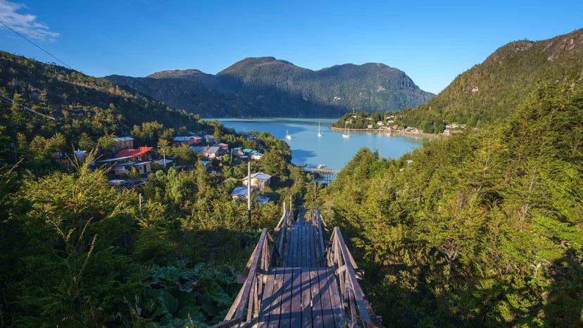 Chilenische Fjorde – Expedition ins Herz Patagoniens | Kurs Süd