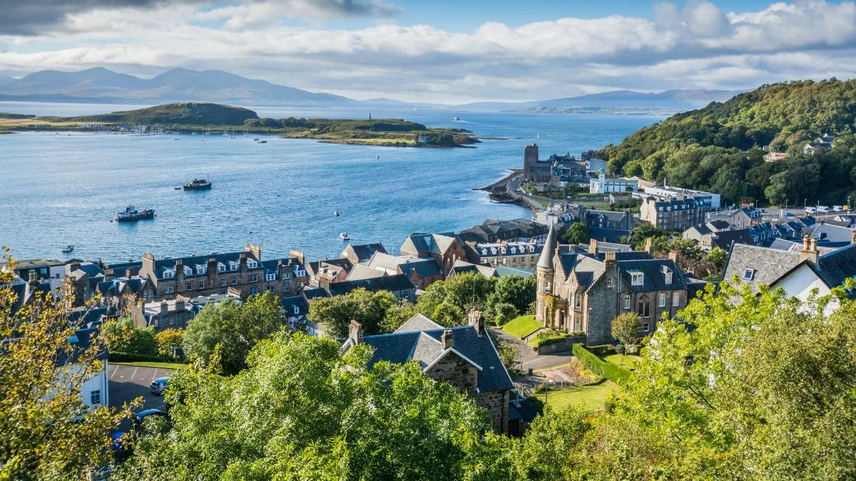 Oban__shutterstock_1145413871_3000x1688px.jpg