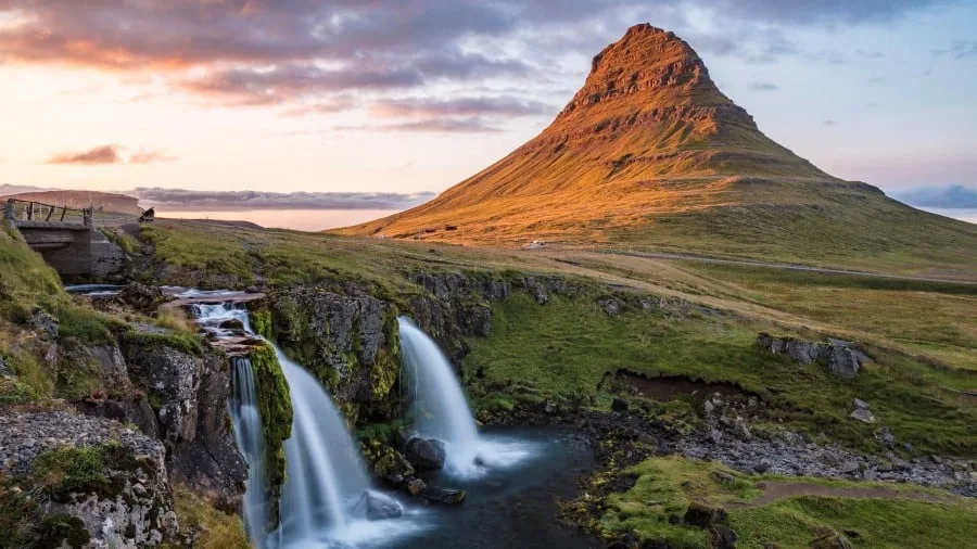 snafellsnes-iceland-hgr-143745-photo_shutterstock_3000x1688px.jpg