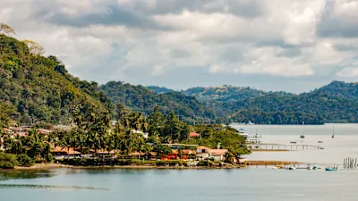 Pacific Passage – Valparaíso to Puntarenas  