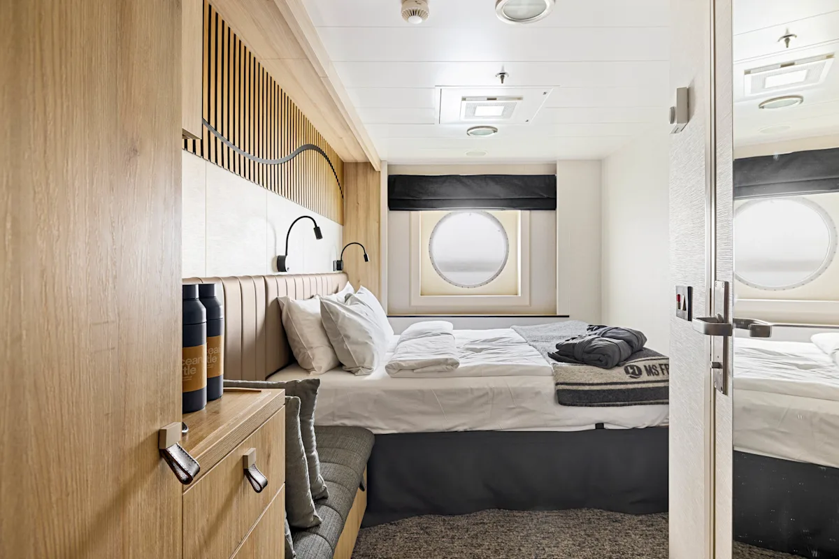 Cabin 336 - N2 - MS Fram - 01 - Espen Mills