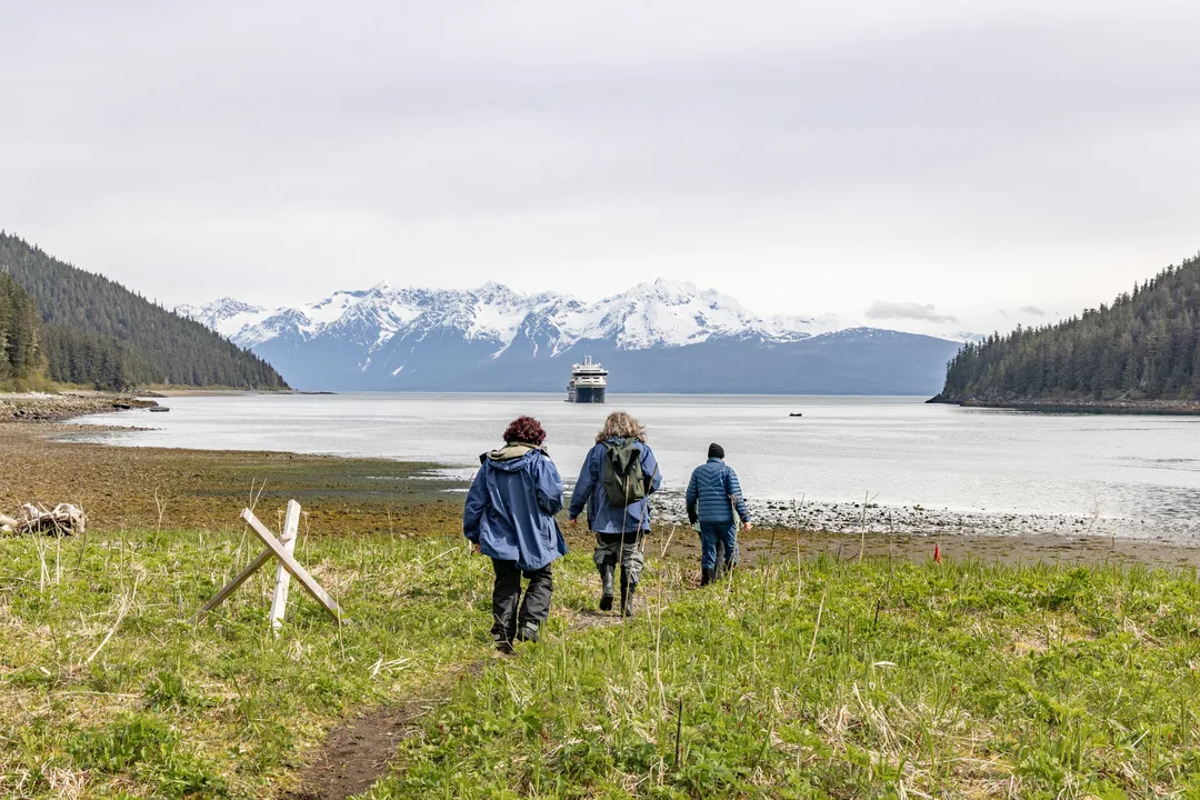 20250512 Alaska WilliamHenryBay BayWalk TedGatlin 9077