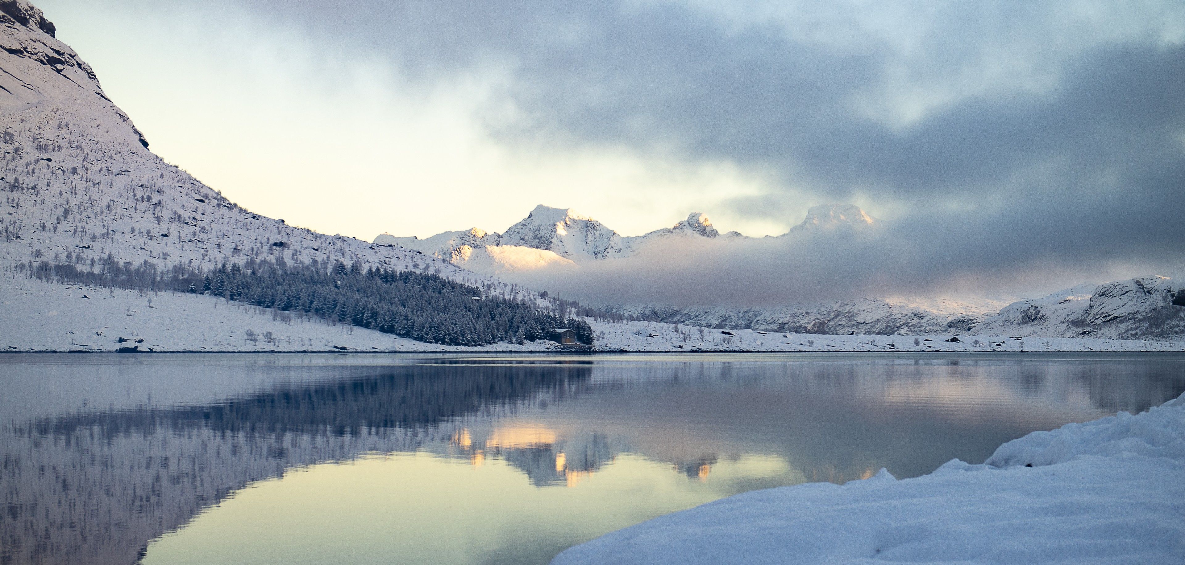 Arctic Norway FAQs | HX Expeditions US