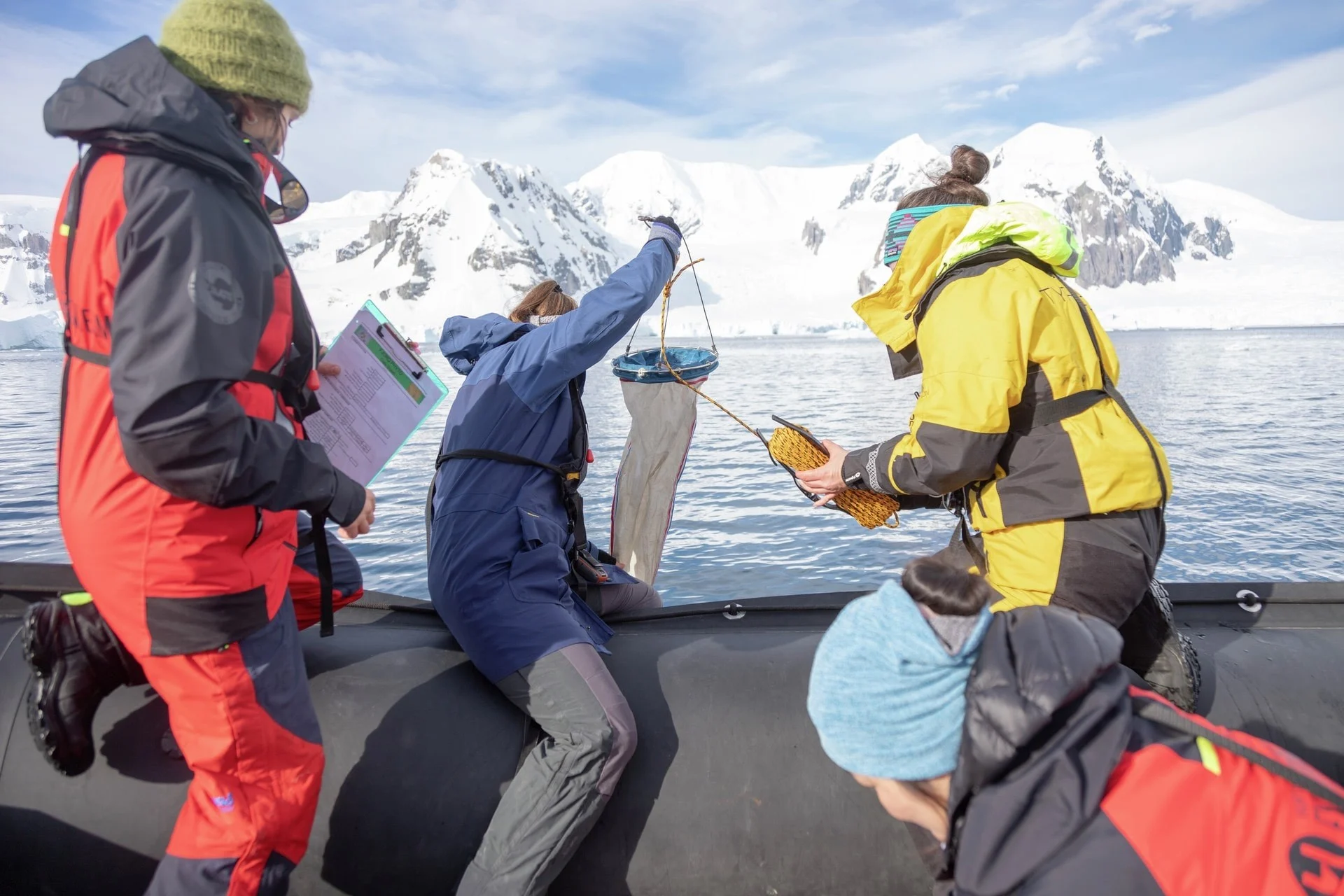 Wissenschaftliche Projekte, an denen sich Passagiere beteiligen können, Danco Island, Antarktis – Bildnachweis: Genna Roland