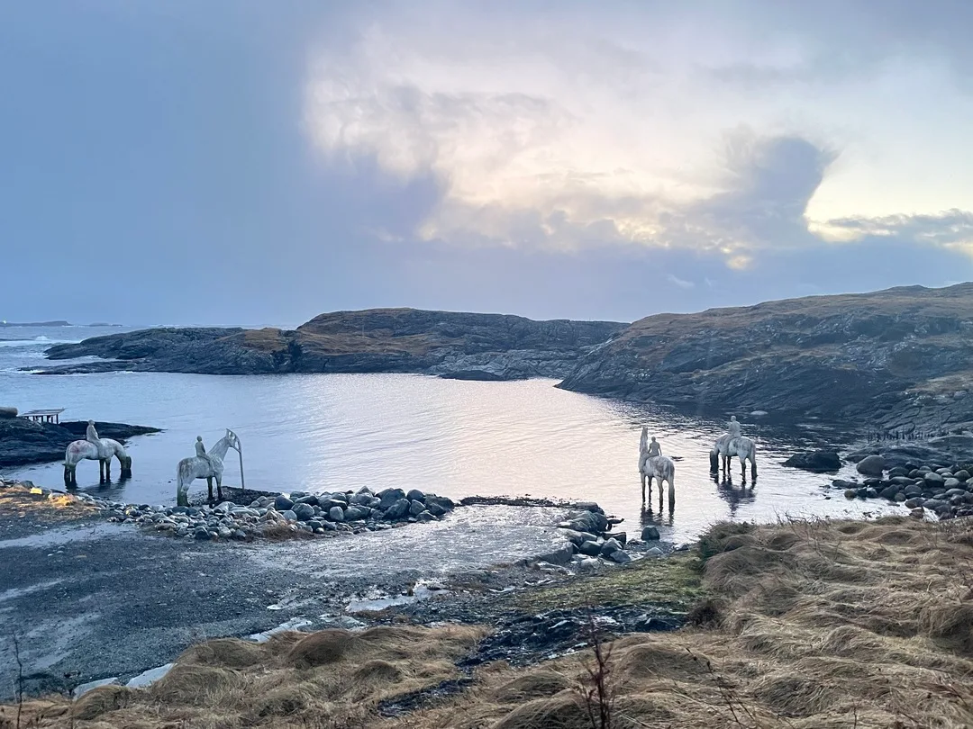 E-HAU4 IMG 5527 Rising Tide Statue Haugesund