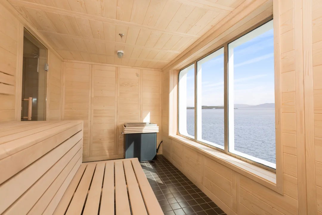MS Spitsbergen Sauna HX 05948