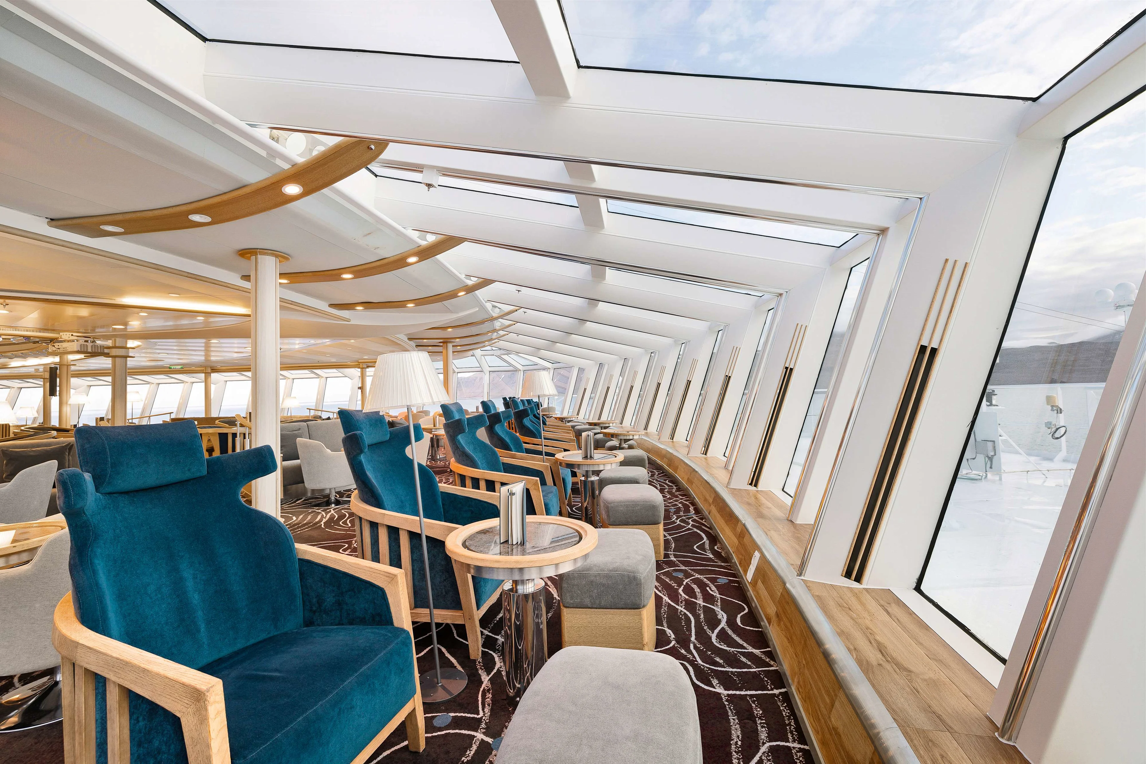 Explorer Lounge - MS Fram - 07 - Espen Mills