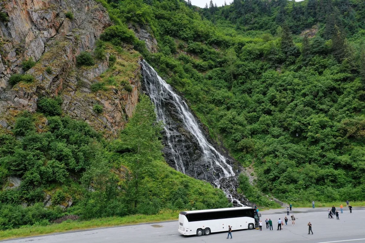 Valdez by Bus