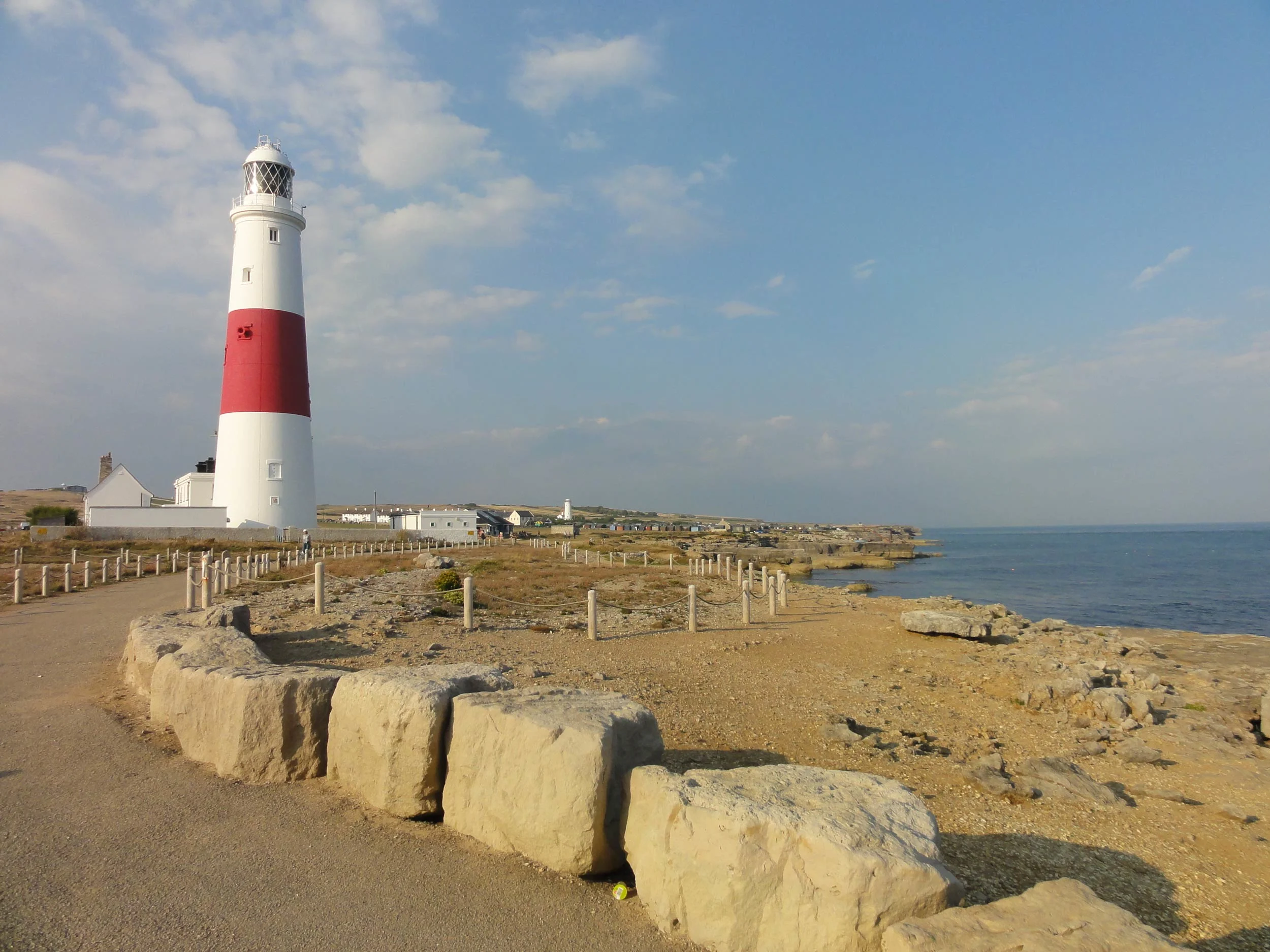 fyrtarnet-portland-bill-dorset-england-hgr-142377-foto_shutterstock_jpg.jpg