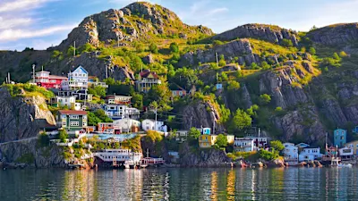 Grönland, Labrador und Neufundland – Begegnungen am Rande der Welt (2028)