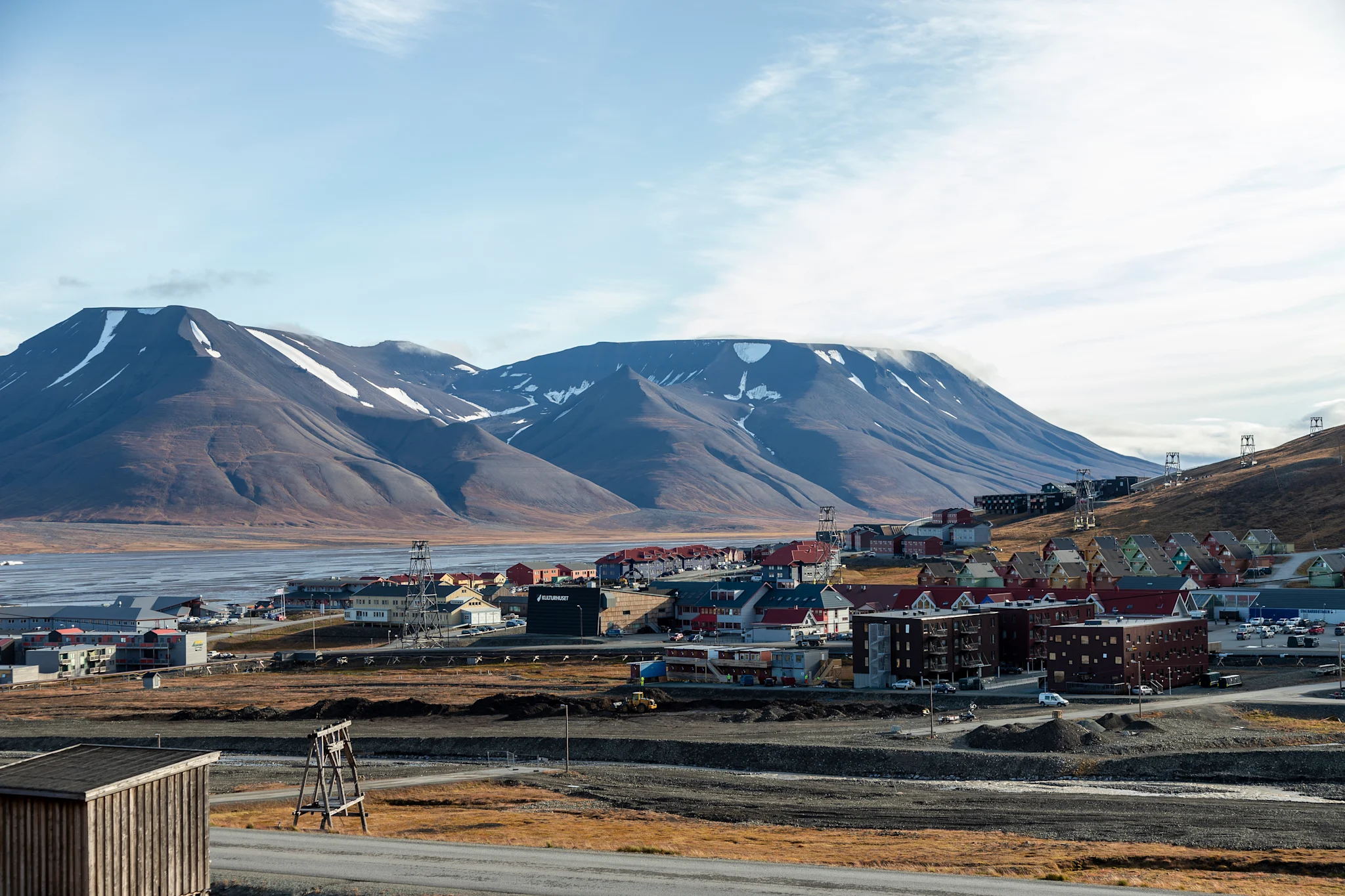 longyearbyen-svalbard-hgr-139982-foto_genna_roland.jpg