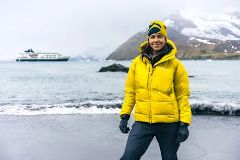 HERO JULIA BRADBURY GOLD HARBOUR SOUTH GEORGIA DSC07266