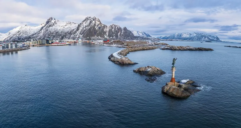 Ultimate Norway at New Year’s - Arctic Expedition under the Northern Lights