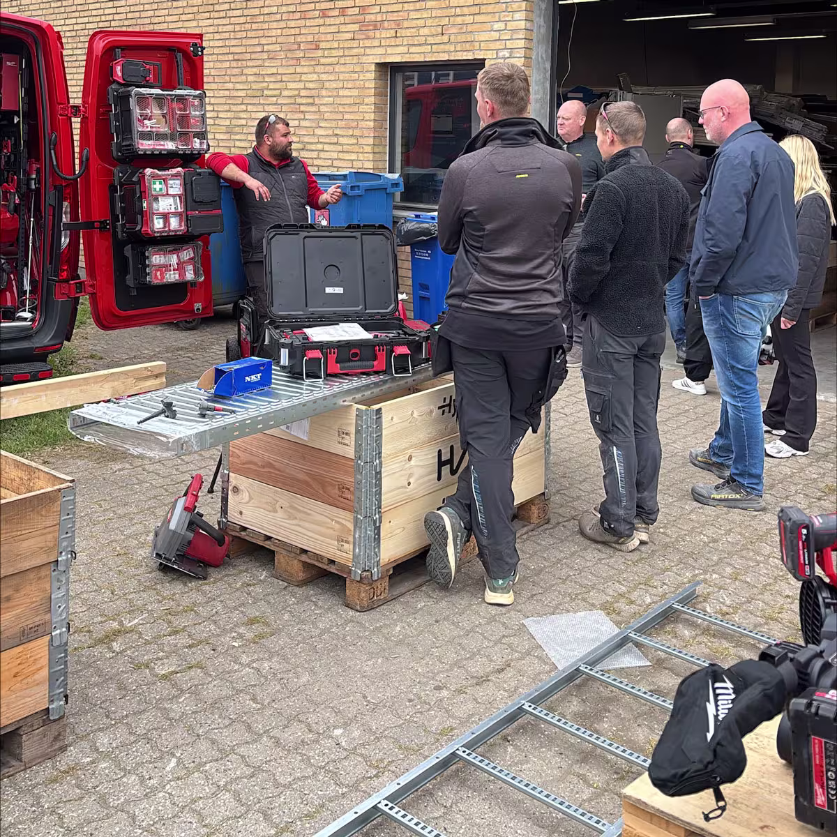 Special tools demonstrated for special task