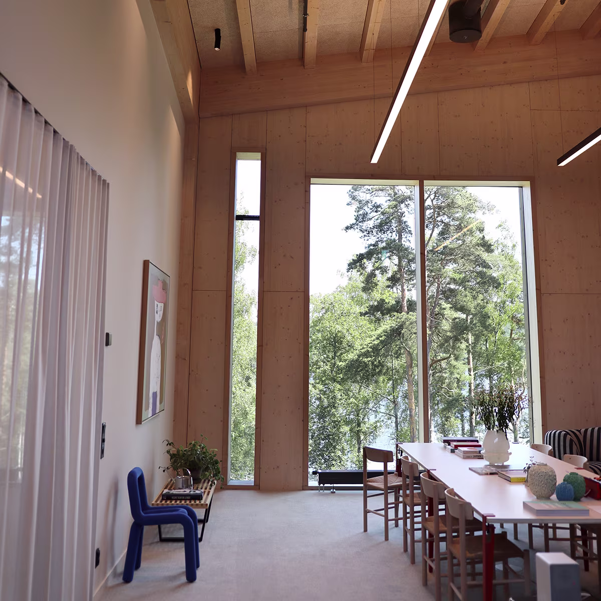 Lakehouse lighning design