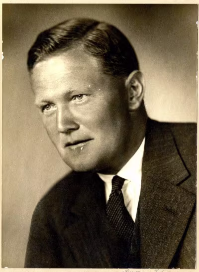 Jacob Jørgensen founded Solar in 1919.