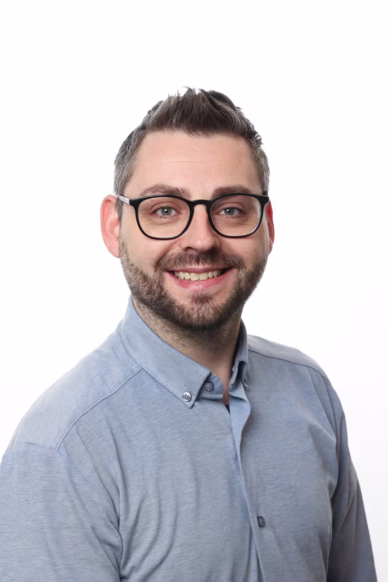 Karl Martin Nolsøe Olsen, Sølufólk / Intern salg, Solar Forøyar