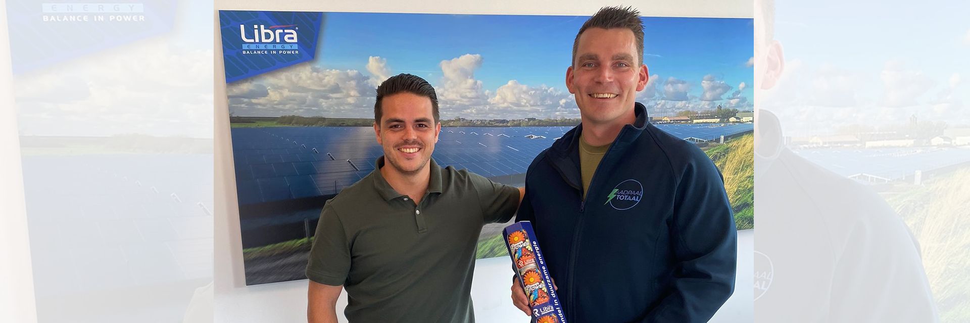 Laadpaaltotaal kiest al drie jaar lang voor de laadpalen van Wallbox. Waarom? “Eenvoudig, duidelijk en een mooi design!”, aldus Ruben