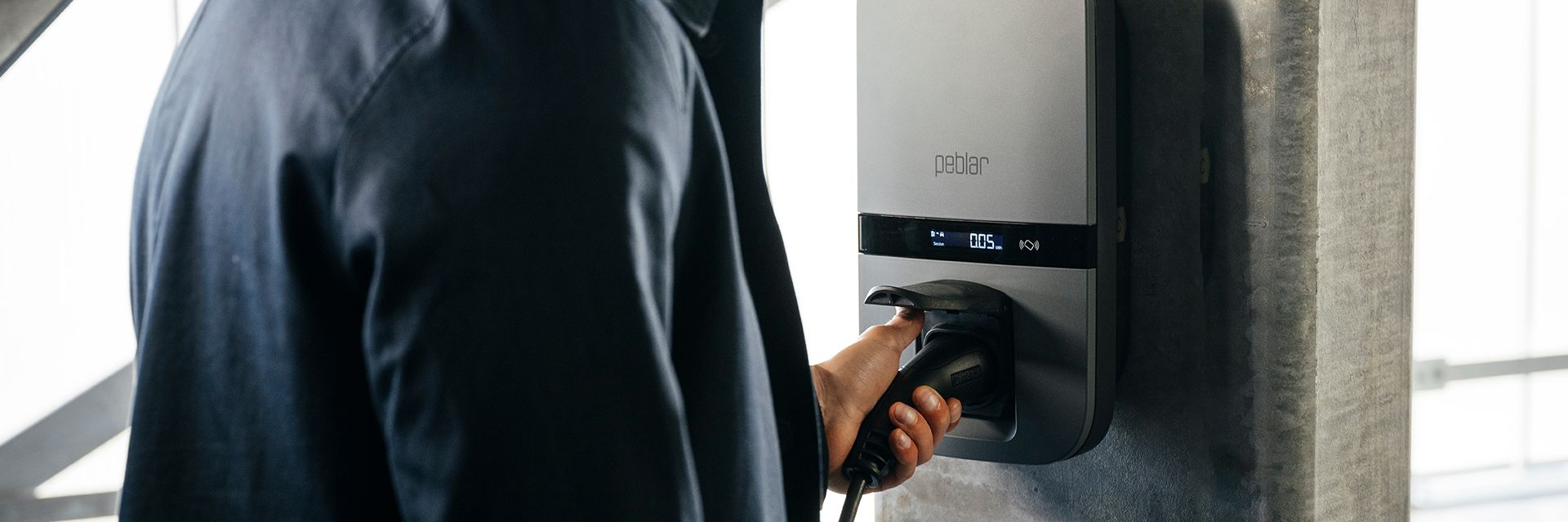 How do Peblar’s service processes work?