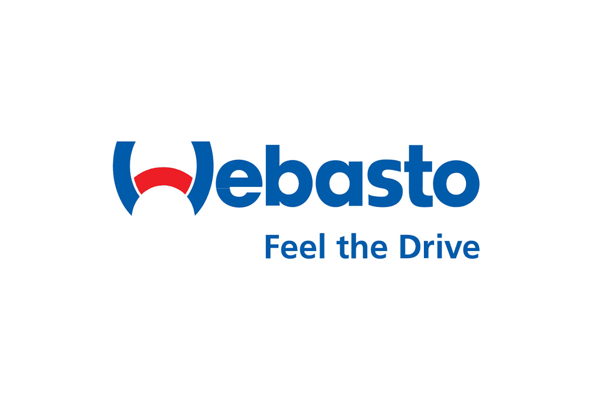 Logo van Webasto met een gestileerde blauwe en rode “W”, gevolgd door het woord “webasto” in blauw. Daaronder staat de slogan “Feel the Drive” in blauwe letters.