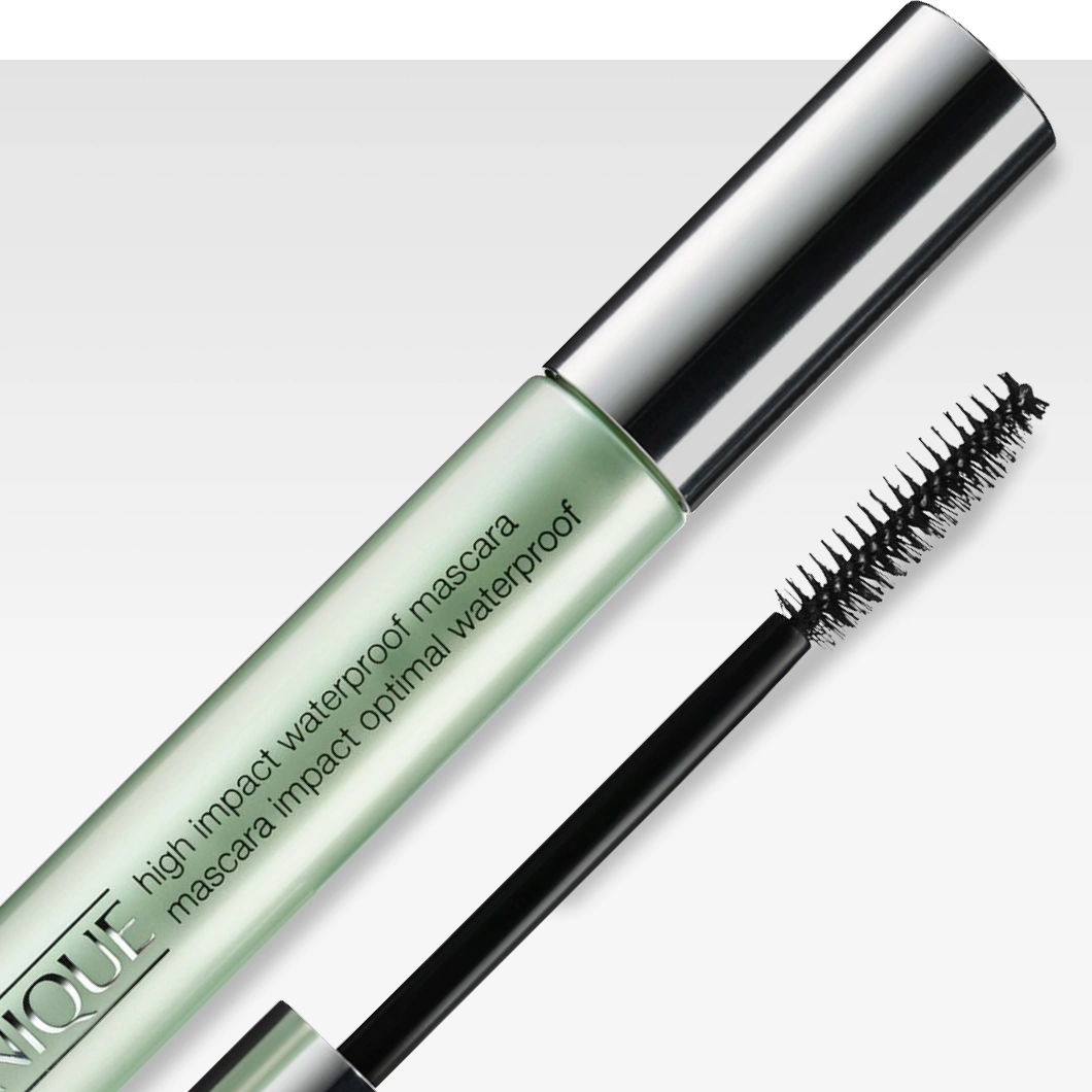 Clinique High Impact Waterproof mascara vises i lysegrønn emballasje med børste.