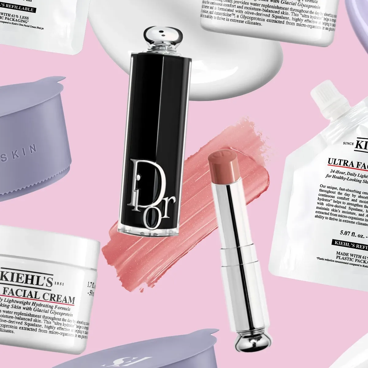 Hudpleie- og skjønnhetsprodukter fra merker som Kiehl’s, Dior og Fenty Skin mot en rosa bakgrunn.