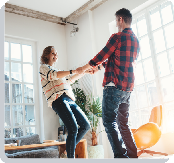 couple-happy-dancing