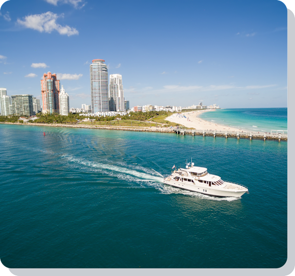 yacht-boat-ocean